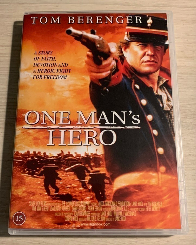 Viimeinen sankari (1999) Tom Berenger