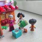 Lego 43202 Disney Princess Madrigalsin talo - pikkukuva 3