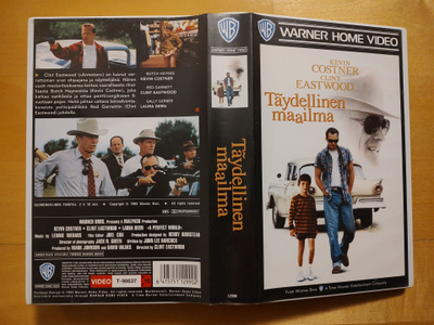 Täydellinen maailma VHS