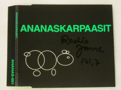 Ananaskarpaasit • Ananaskarpaasit CD-EP