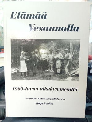 Laakso : Elämää Vesannolla ( SIS POSTIKULU )