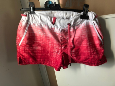 Urheilu shortsit Icepeak koko 36, S