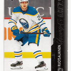 2021-22 Upper Deck Young Guns RC #221 Arttu Ruotsalainen - pikkukuva 1