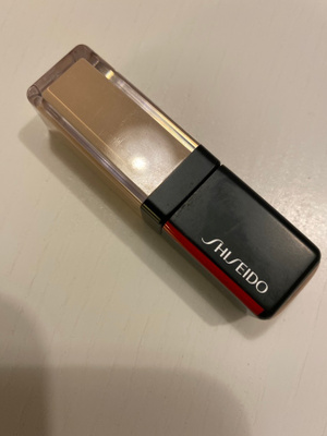 •••SHISEIDO CONSEALER 102 Fair•••