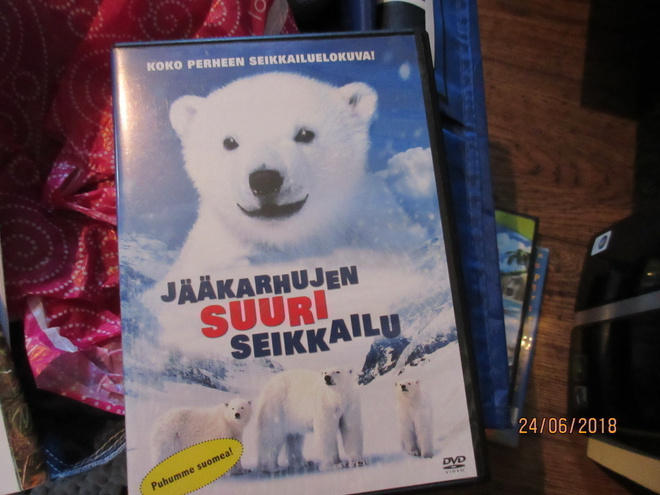 Jääkarhujen Suuri Seikkailu dvd. Suomipuhe