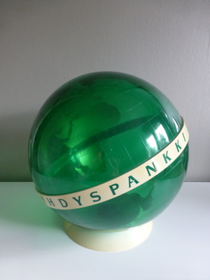 Yhdyspankki maapallo säästölipas (iso)
