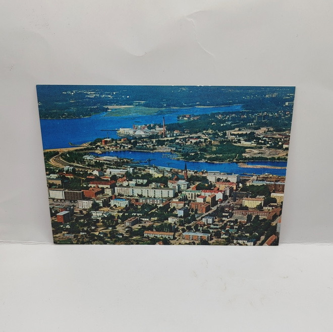 Kotka: Karhumäki ***
