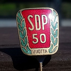 SDP 50 vuotta emalinen neulamerkki. Halkaisija - 19 mm. - pikkukuva 5