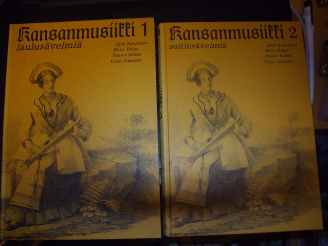 Ahti Sonninen ym.: KANSANMUSIIKKI 1-2 ( 1 p. 1977 ) EIPK !