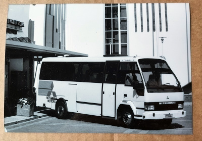 Valokuva linja-auto Mitsubishi bussi Strabus