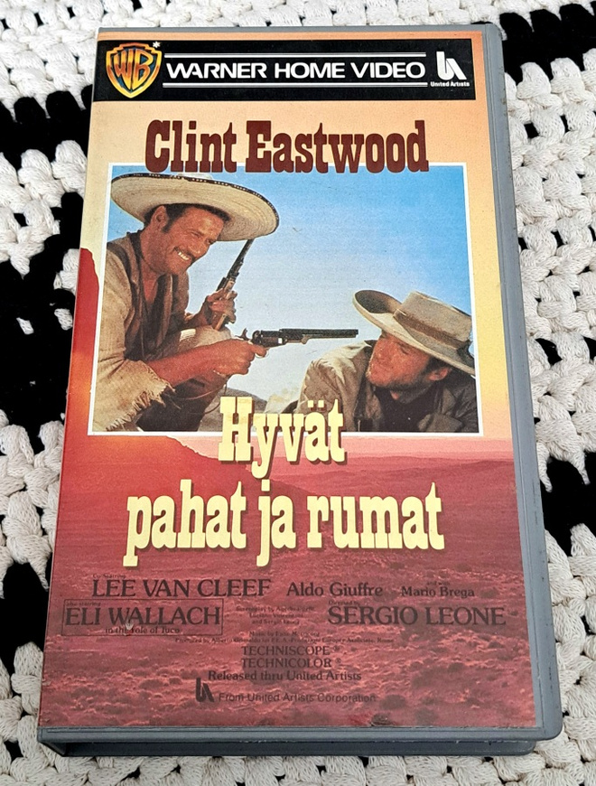 Hyvät, pahat ja rumat - VHS (Suomijulkaisu)