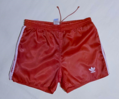 Vintage / retro Adidas nylonshortsit noin S koko