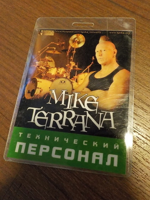 MIKE TERRANA BACKSTAGE PASSI .