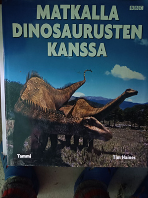 Matkalla dinosaurusten kanssa