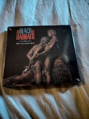Black Sabbath -The Eternal Idol (Deluxe expanded edition)