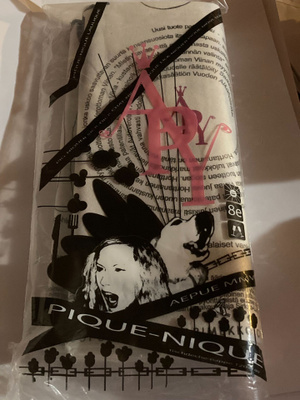 2005 Pique-nique-Äpyn viltti +pussi