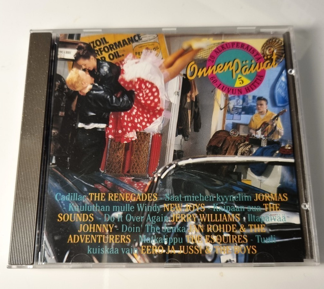 ERI ESITTÄJIÄ: Onnenpäivät 5 (1993) CD