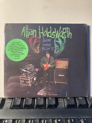 ALLAN HOLDSWORTH: Warsaw Summer Jazz Days '98, CD + DVD