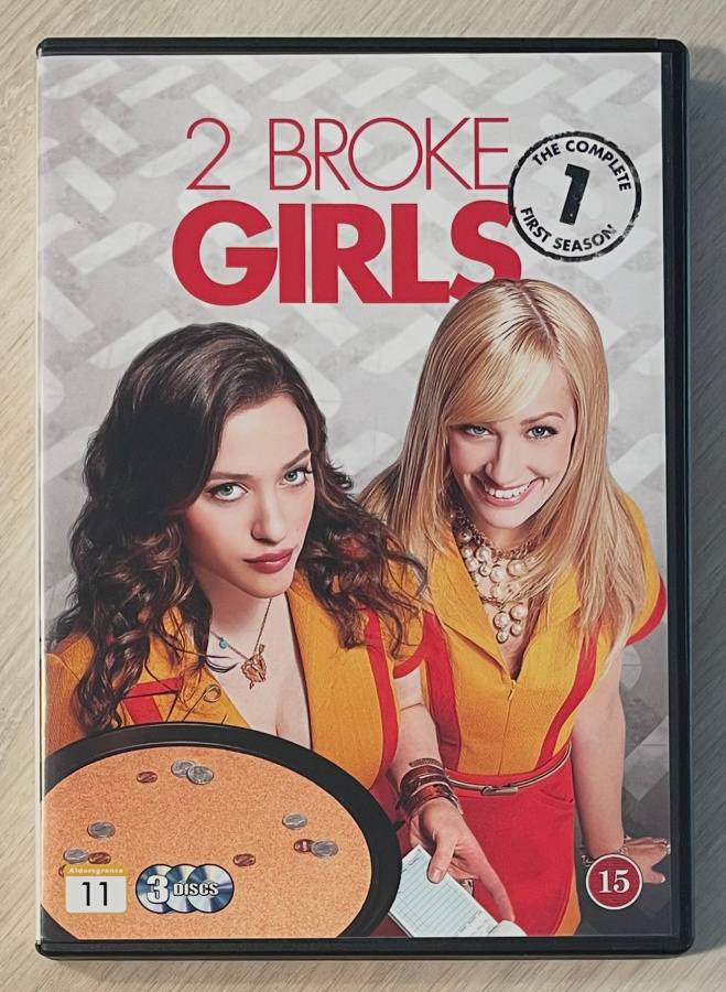Tyhjätaskut: Kausi 1 (3DVD) Kat Dennings & Beth Behrs