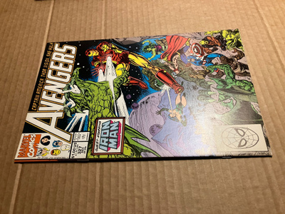 MARVEL AVENGERS 327/1990 HYVÄ