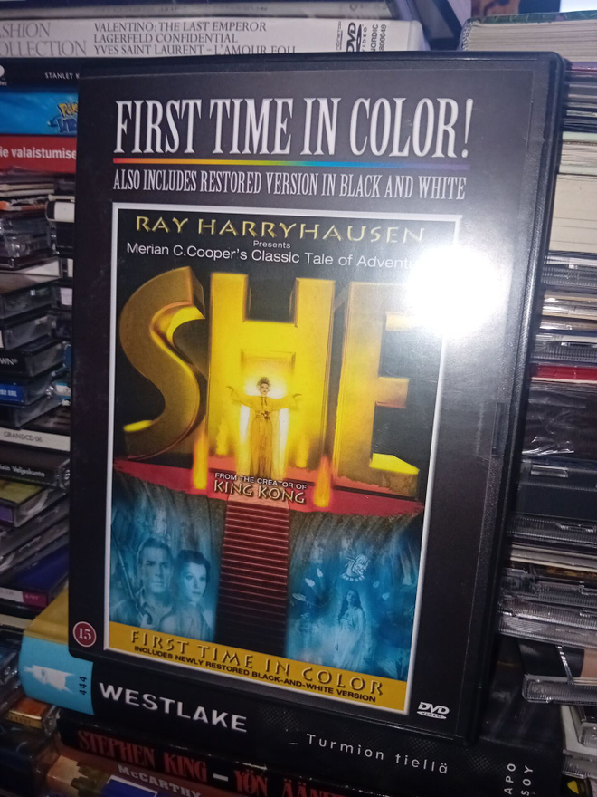 DVD: SHE ( Ray Harryhausen ) SIS POSTIKULU