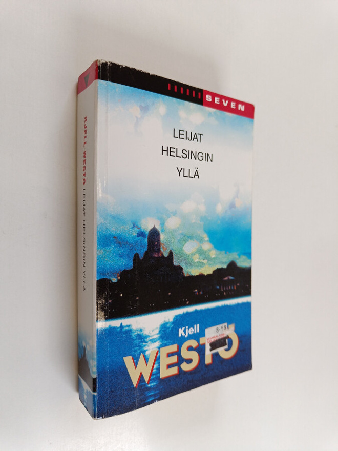 Kjell Westö : Leijat Helsingin yllä