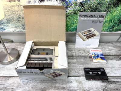 Commodore 1530 (C2N) kasettiasema paketissaan