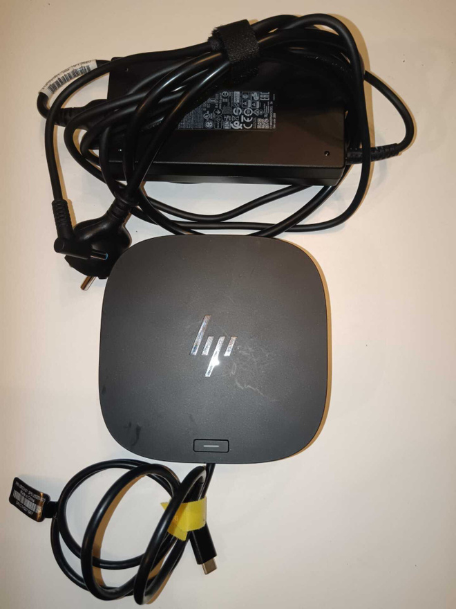 HP USB-C Dock G5 telakka + 120w virtalähde