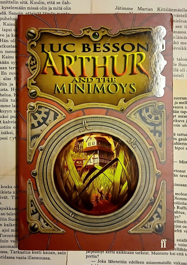 Luc Besson - Arthur and the Minimoys (softcover)