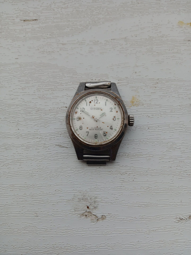Citizen naisten vintage rannekello varaosiksi.