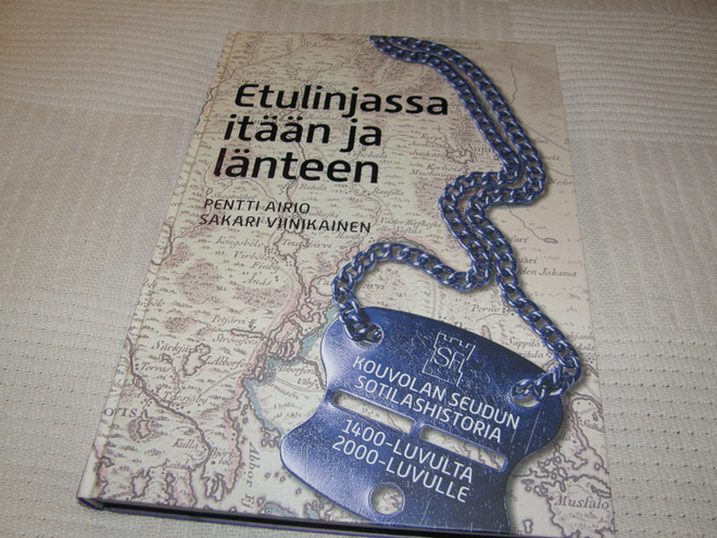 Airio - Viinikainen Etulinjassa itään ja länteen  -sid