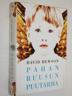David Hewson : Pahan ruusun puutarha