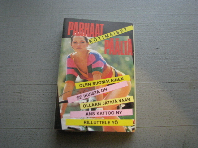 PARHAAT KOTIMAISET PÄÄLTÄ   ( C - kasetti )