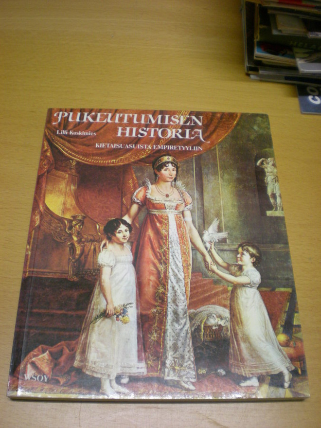 Lilli Koskimies: Pukeutumisen historia