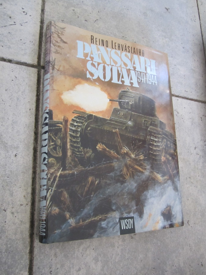 REINO LEHVÄSLAIHO : PANSSARISOTAA 1941-1944