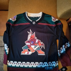Coyotes fanipaita - pikkukuva 1
