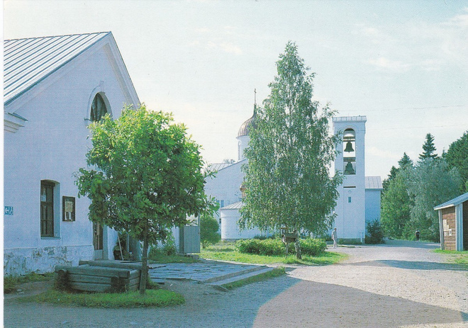 KIRKKOKORTTI - VALAMON LUOSTARI - 12/1
