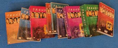 Frendit - Lähes koko sarja, kausi 9 puuttuu