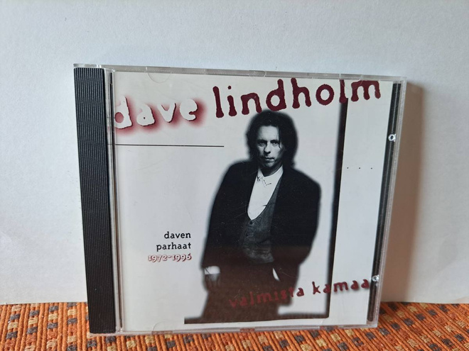 Dave Lindholm:Valmista kamaa CD(Love Records)