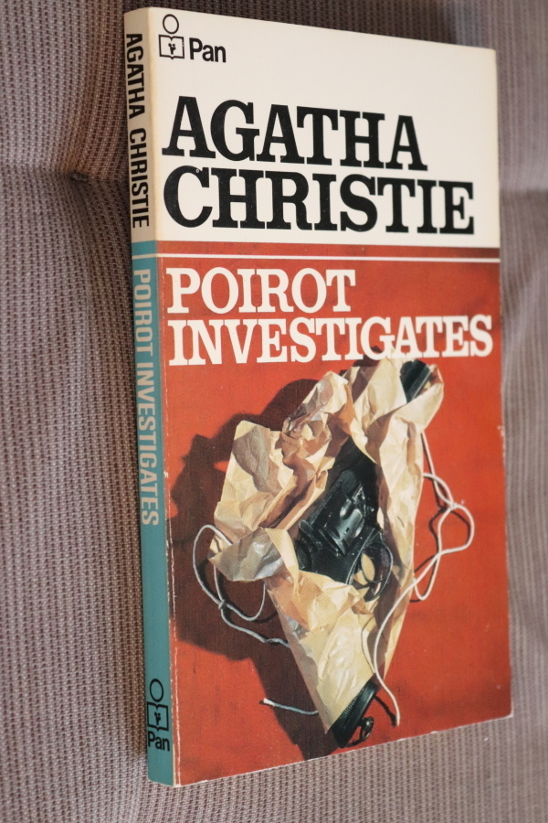 Agatha Christie : Poirot Investigates