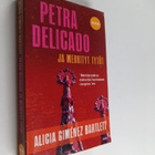 Alicia Gimenez Bartlett : Petra Delicado ja merkityt tytöt - pikkukuva 1