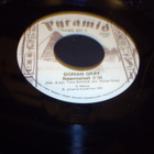 7" single : Dorian Gray : Naamiaiset ( SIS POSTIKULU ) - pikkukuva 2