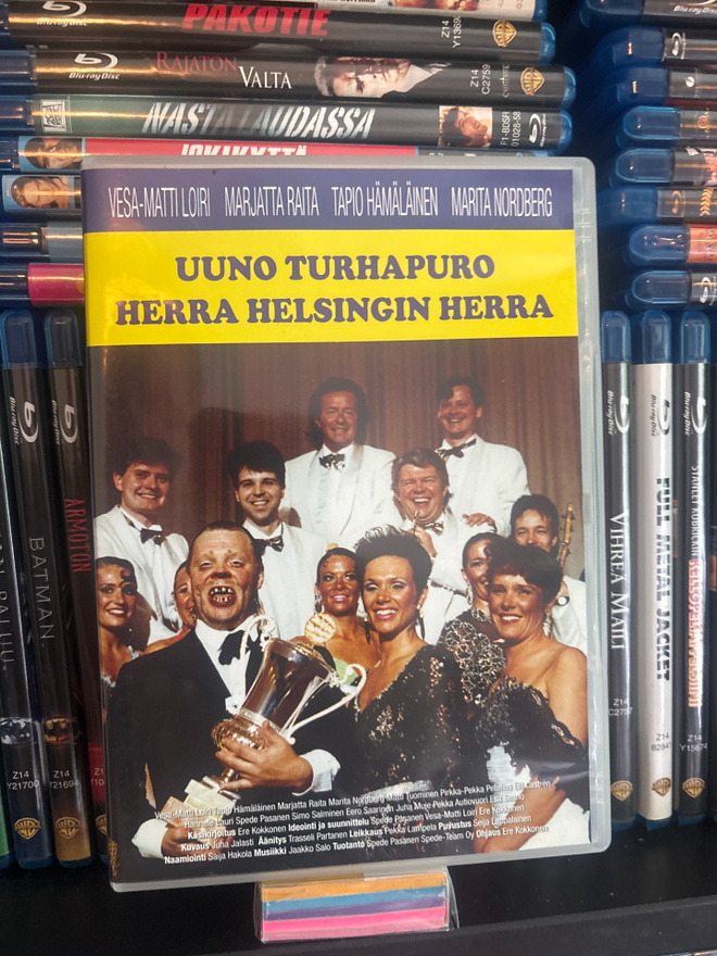 Uuno Turhapuro helsingin herra (2000)