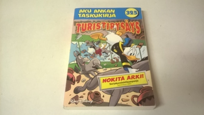 Aku Ankan taskukirja 325 Turistirysäys