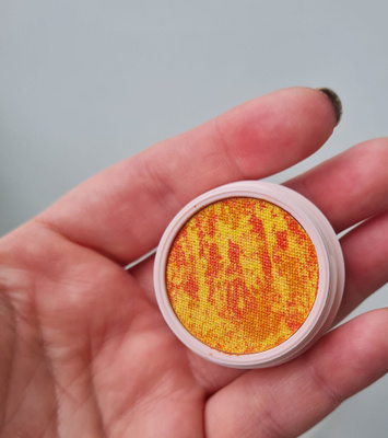 Colourpop luomiväri sävy Supernatural