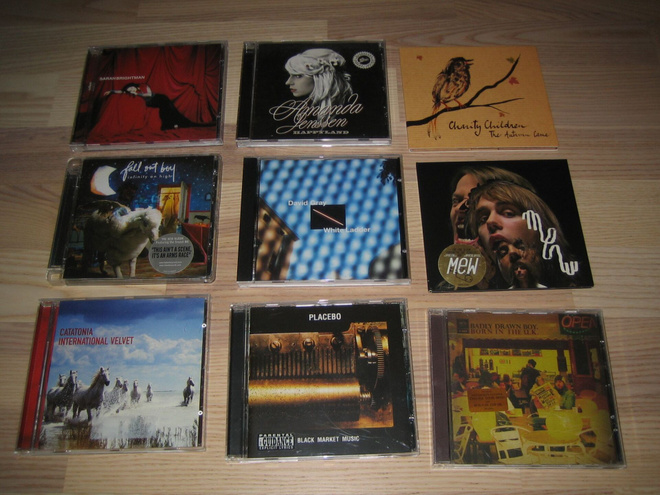 30 kpl Ulkomaiset Pop Levyt Erä 1 (CD)
