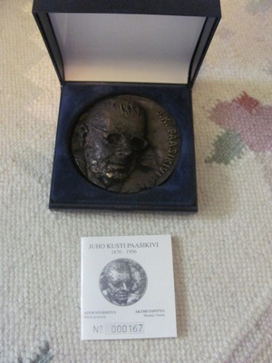 J.K.PAASIKIVI MITALI.