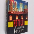 Arthur Hailey : Hotelli - pikkukuva 1