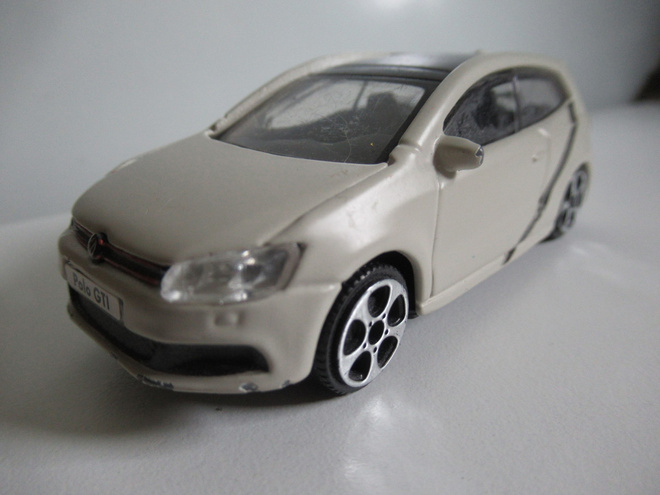 Volgswagen Polo 1:43 bburago auto