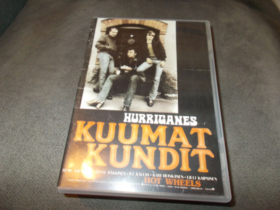 DVD HURRIGANES ** KUUMAT KUNDIT **